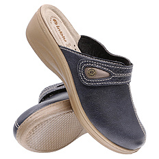 Obuwie domowe damskie wysokie klapki na rzep