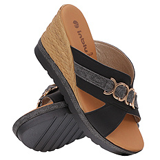 Klapki damskie na koturnie