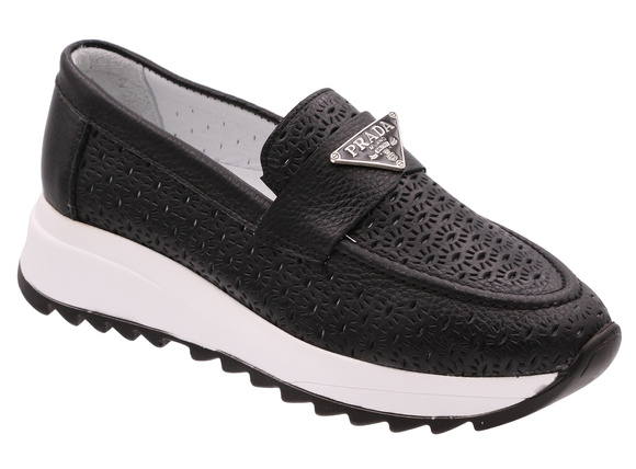 Obuwie damskie skórzane ażurowe mokasyny