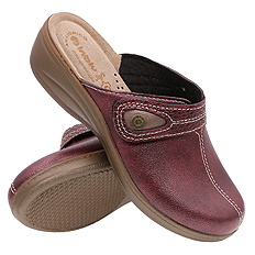 Obuwie domowe damskie wysokie klapki na rzep